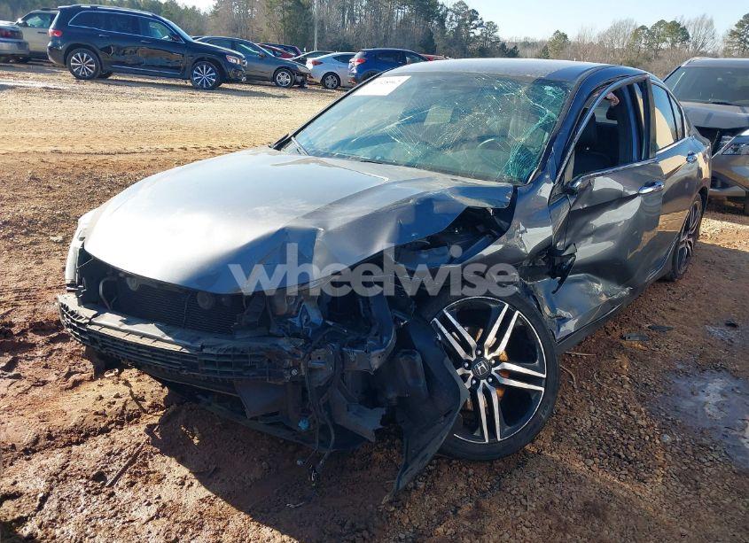 Photo 6 of 2017 Honda Accord SPORT SE (VIN 1HGCR2F18HA070156)