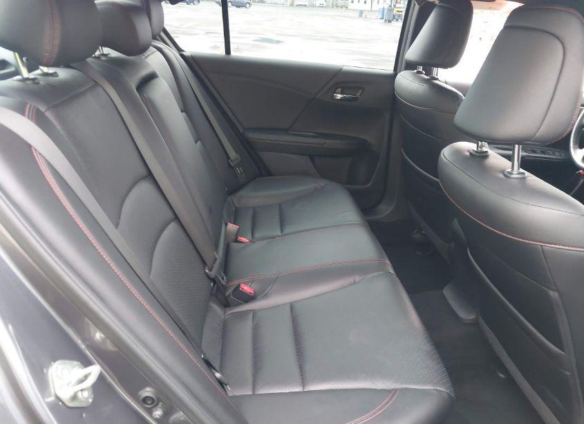 Photo 8 of 2017 Honda Accord SPORT SE (VIN 1HGCR2F18HA155742)