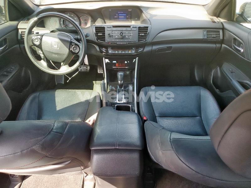 Photo 5 of 2017 HONDA ACCORD SPORT SPECIAL EDITION (VIN 1HGCR2F18HA176879)