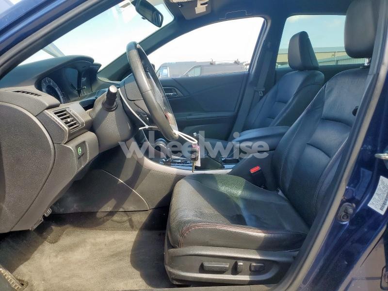 Photo 6 of 2017 HONDA ACCORD SPORT SPECIAL EDITION (VIN 1HGCR2F18HA176879)