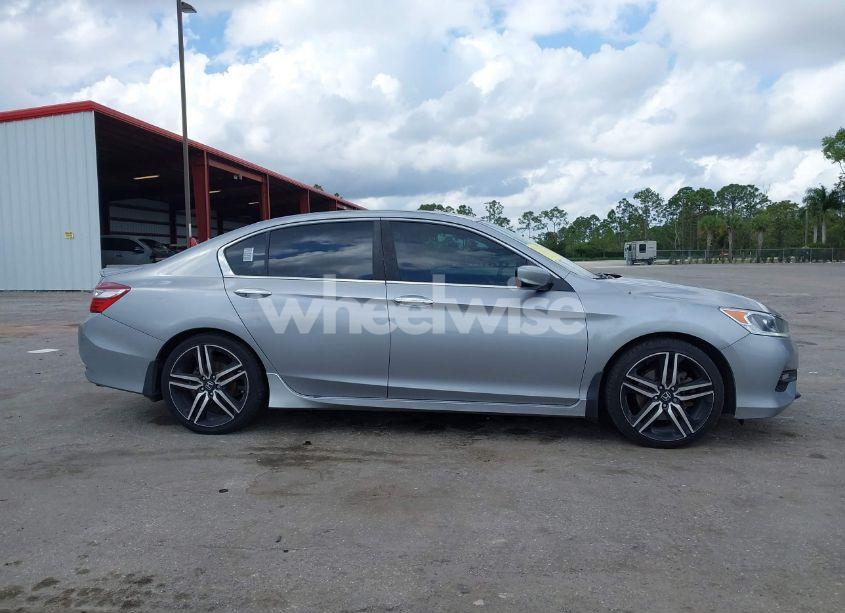 Photo 14 of 2017 Honda Accord SPORT SE (VIN 1HGCR2F18HA203420)
