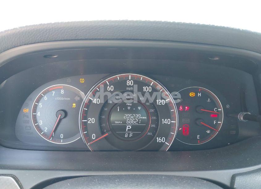 Photo 7 of 2017 Honda Accord SPORT SE (VIN 1HGCR2F18HA203434)