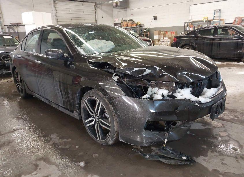 2017 Honda Accord SPORT SE (VIN 1HGCR2F19HA088634) main photo