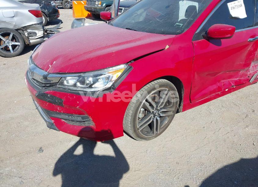 Photo 2 of 2017 Honda Accord SPORT SE (VIN 1HGCR2F19HA099052)