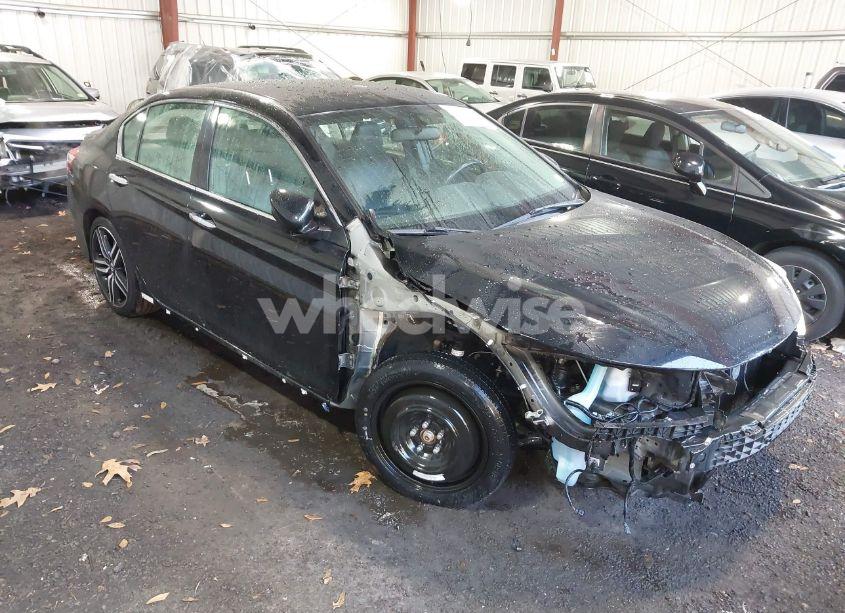 2017 Honda Accord SPORT SE (VIN 1HGCR2F19HA123026) main photo