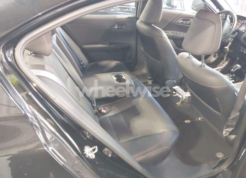 Photo 8 of 2017 Honda Accord SPORT SE (VIN 1HGCR2F19HA123026)