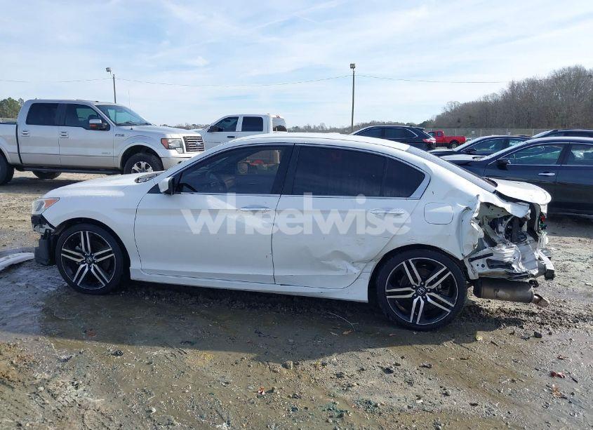 Photo 14 of 2017 Honda Accord SPORT SE (VIN 1HGCR2F19HA125603)