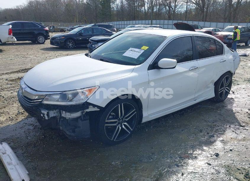 Photo 2 of 2017 Honda Accord SPORT SE (VIN 1HGCR2F19HA125603)