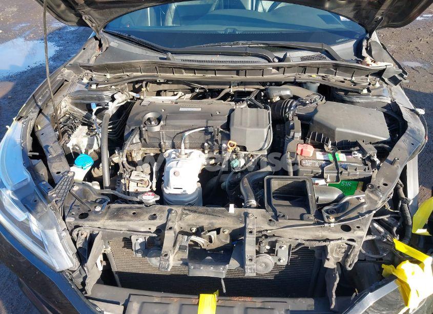 Photo 10 of 2017 Honda Accord SPORT SE (VIN 1HGCR2F19HA180407)