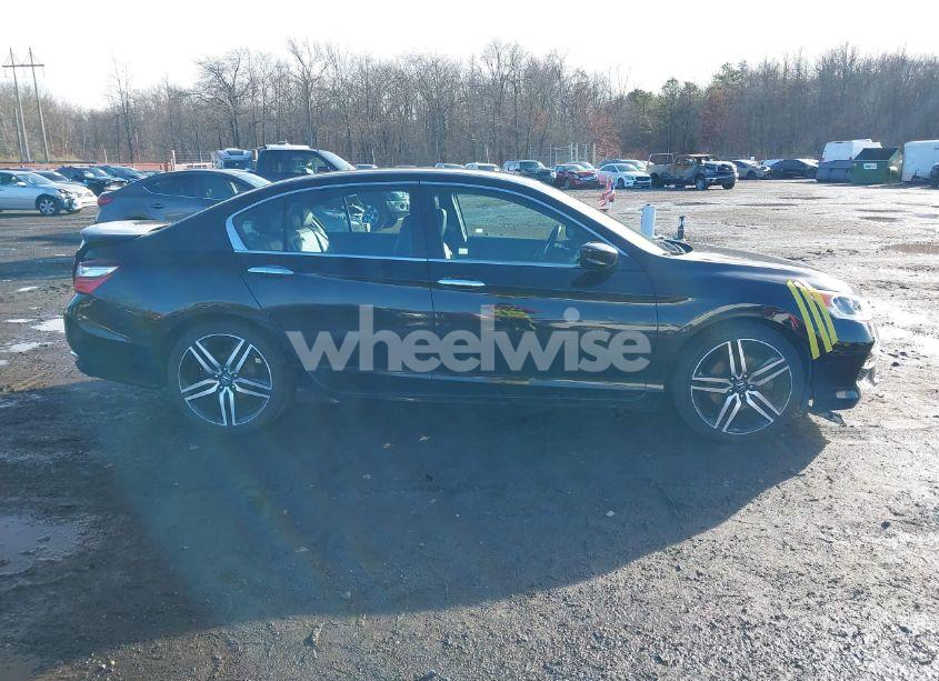 Photo 13 of 2017 Honda Accord SPORT SE (VIN 1HGCR2F19HA180407)
