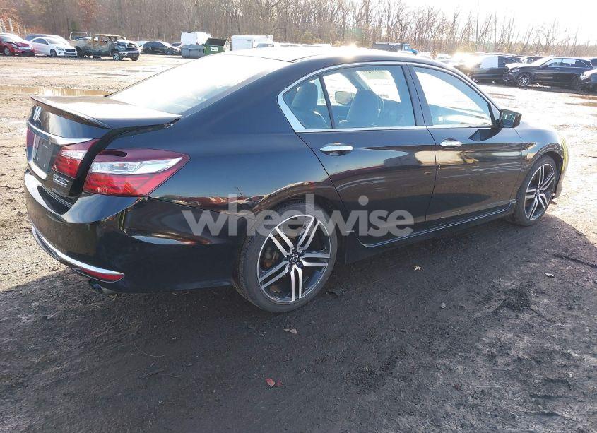 Photo 4 of 2017 Honda Accord SPORT SE (VIN 1HGCR2F19HA180407)