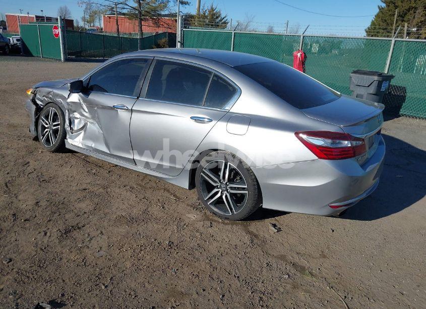 Photo 3 of 2017 Honda Accord SPORT SE (VIN 1HGCR2F19HA186319)