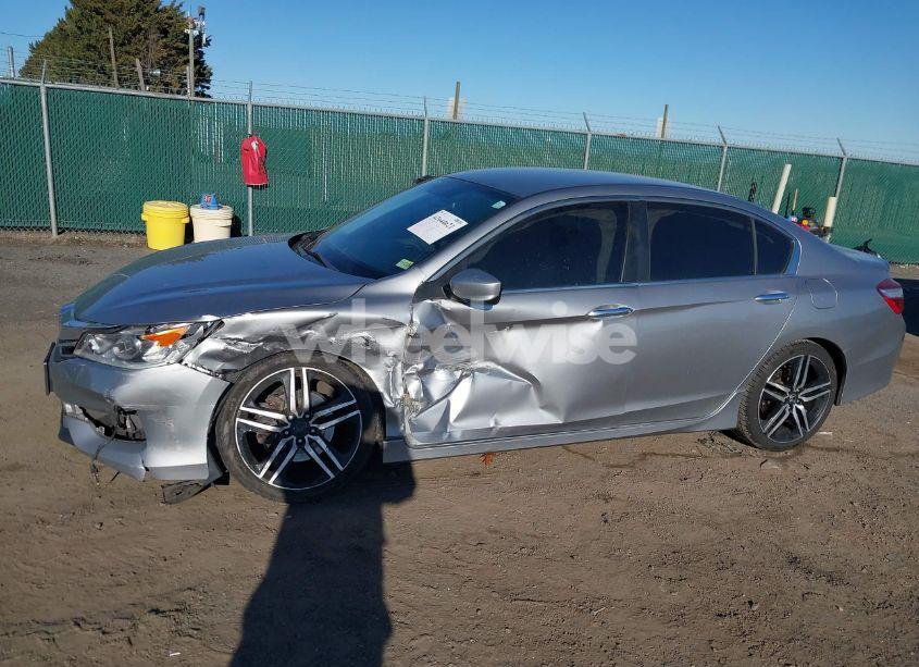 Photo 6 of 2017 Honda Accord SPORT SE (VIN 1HGCR2F19HA186319)