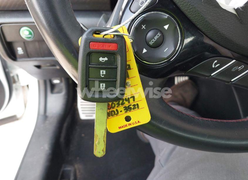 Photo 11 of 2017 Honda Accord SPORT SE (VIN 1HGCR2F19HA203247)