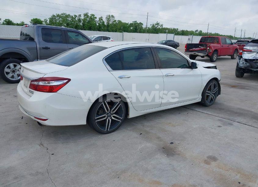 Photo 4 of 2017 Honda Accord SPORT SE (VIN 1HGCR2F19HA203247)