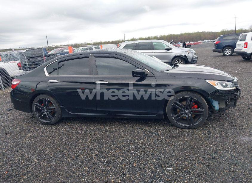 Photo 13 of 2017 Honda Accord SPORT SE (VIN 1HGCR2F19HA296559)