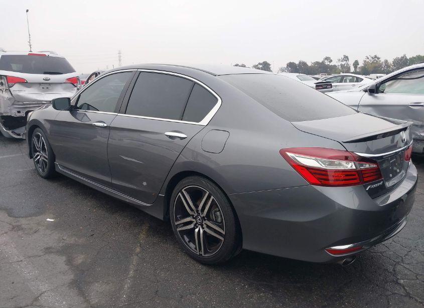 Photo 14 of 2017 Honda Accord SPORT SE (VIN 1HGCR2F19HA302201)