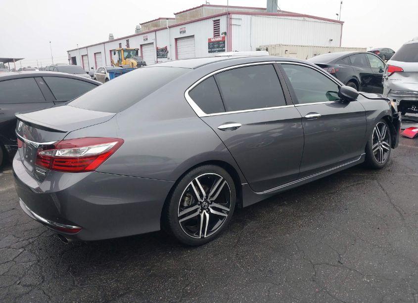 Photo 4 of 2017 Honda Accord SPORT SE (VIN 1HGCR2F19HA302201)