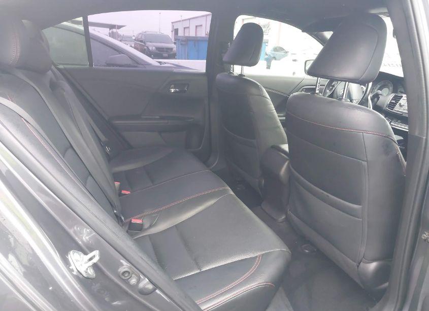 Photo 8 of 2017 Honda Accord SPORT SE (VIN 1HGCR2F19HA302201)