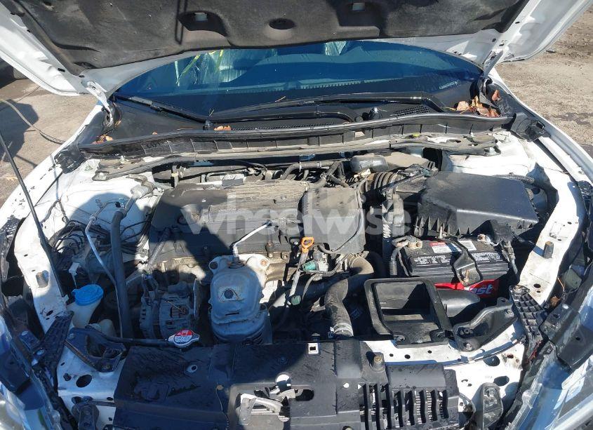 Photo 10 of 2017 Honda Accord SPORT SE (VIN 1HGCR2F1XHA006846)