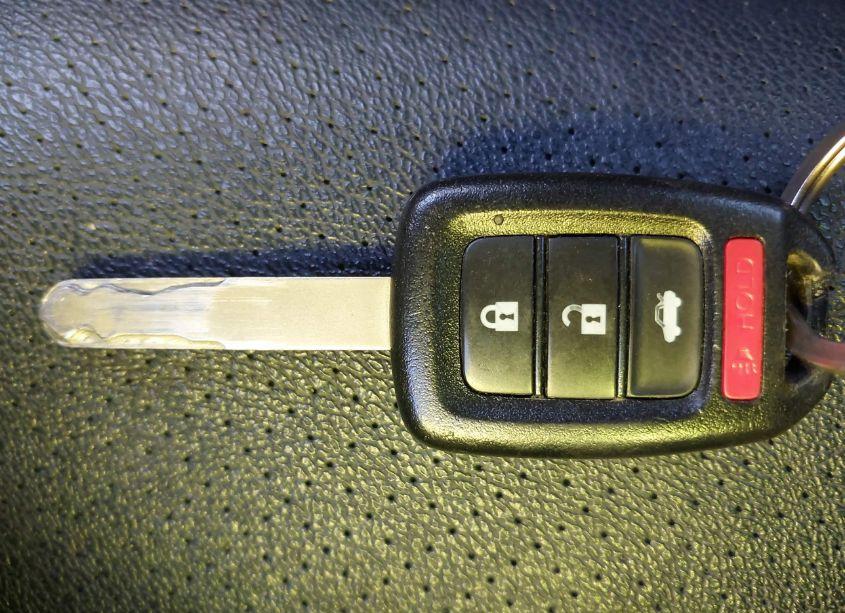 Photo 11 of 2017 Honda Accord SPORT SE (VIN 1HGCR2F1XHA033688)