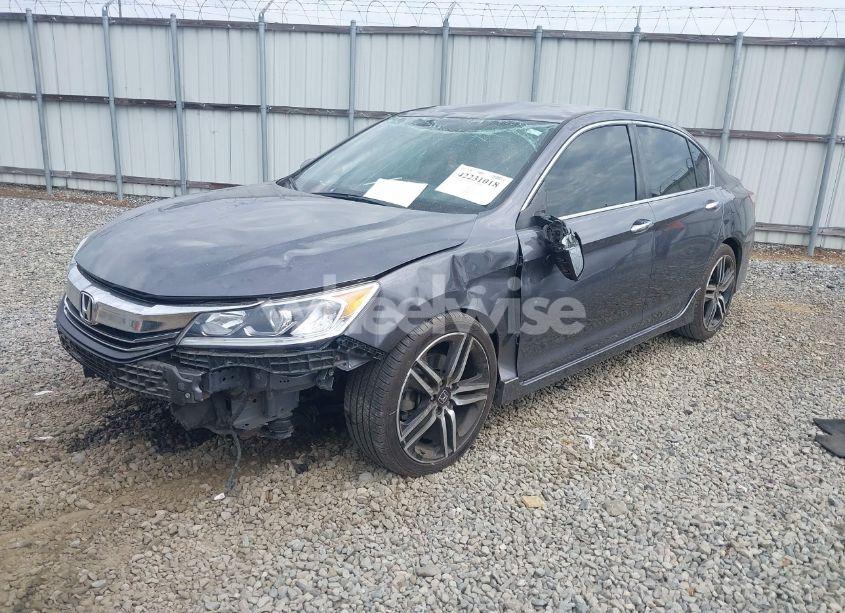 Photo 6 of 2017 Honda Accord SPORT SE (VIN 1HGCR2F1XHA075066)