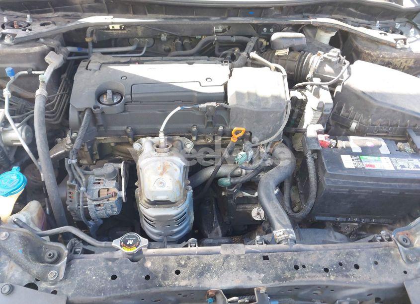 Photo 10 of 2017 Honda Accord SPORT SE (VIN 1HGCR2F1XHA145326)