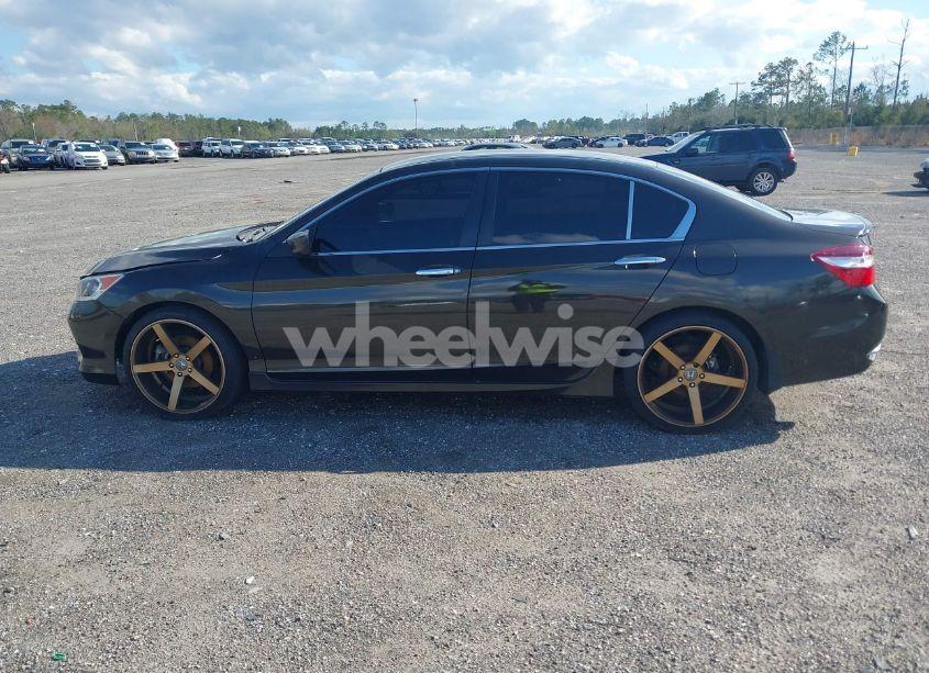 Photo 14 of 2017 Honda Accord SPORT SE (VIN 1HGCR2F1XHA145326)