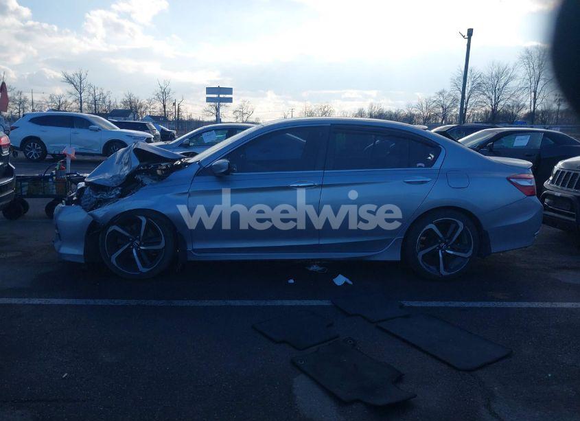 Photo 14 of 2017 Honda Accord SPORT SE (VIN 1HGCR2F1XHA237259)