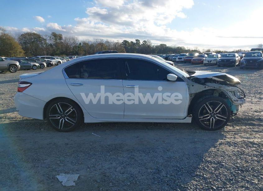 Photo 13 of 2017 Honda Accord SPORT SE (VIN 1HGCR2F1XHA300134)