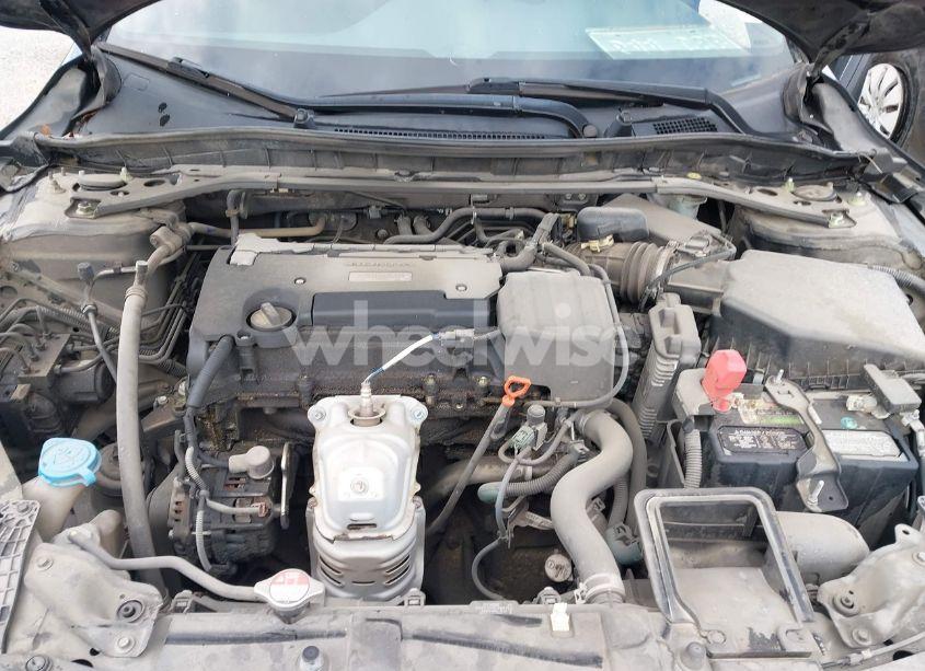 Photo 10 of 2017 Honda Accord SPORT SE (VIN 1HGCR2F1XHA303776)