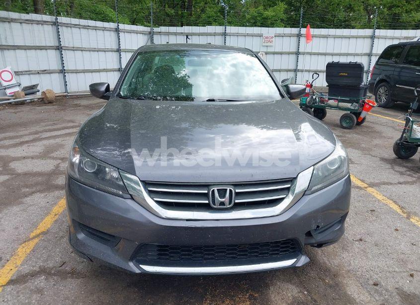 Photo 12 of 2013 Honda Accord LX (VIN 1HGCR2F30DA002302)
