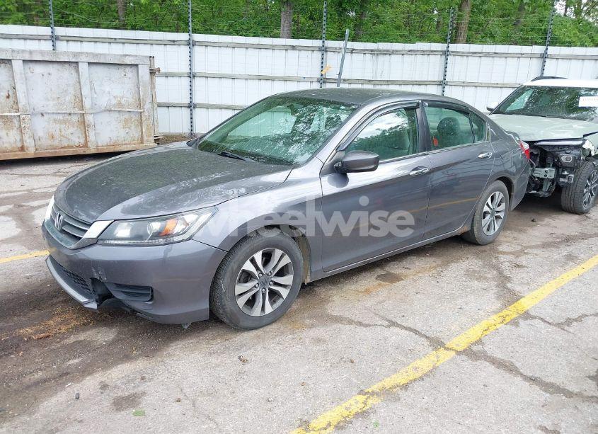 Photo 2 of 2013 Honda Accord LX (VIN 1HGCR2F30DA002302)