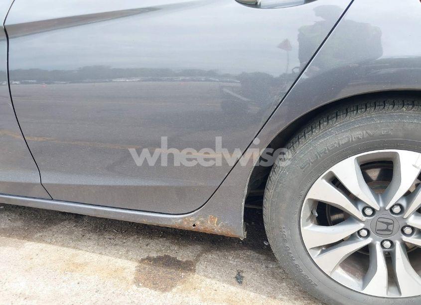 Photo 20 of 2013 Honda Accord LX (VIN 1HGCR2F30DA002302)