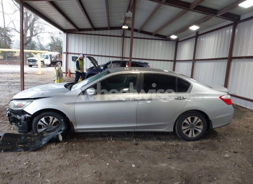 Photo 14 of 2013 Honda Accord LX (VIN 1HGCR2F30DA007502)