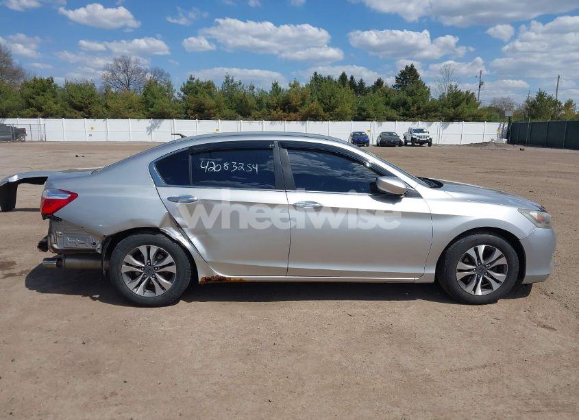 Photo 14 of 2013 Honda Accord LX (VIN 1HGCR2F30DA010304)