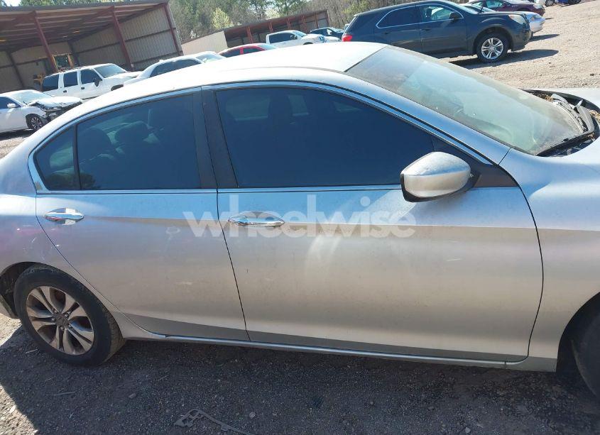 Photo 11 of 2013 Honda Accord LX (VIN 1HGCR2F30DA051113)