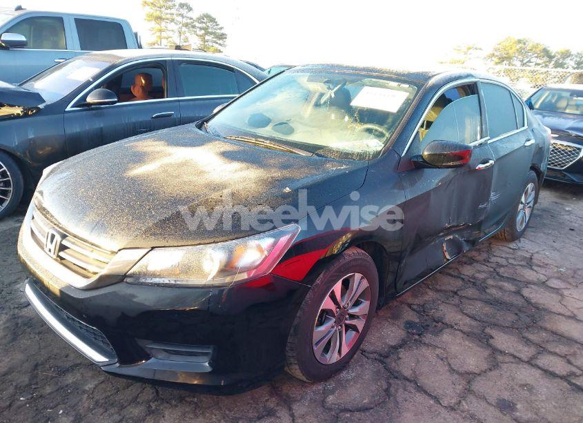 Photo 2 of 2013 Honda Accord LX (VIN 1HGCR2F30DA072320)