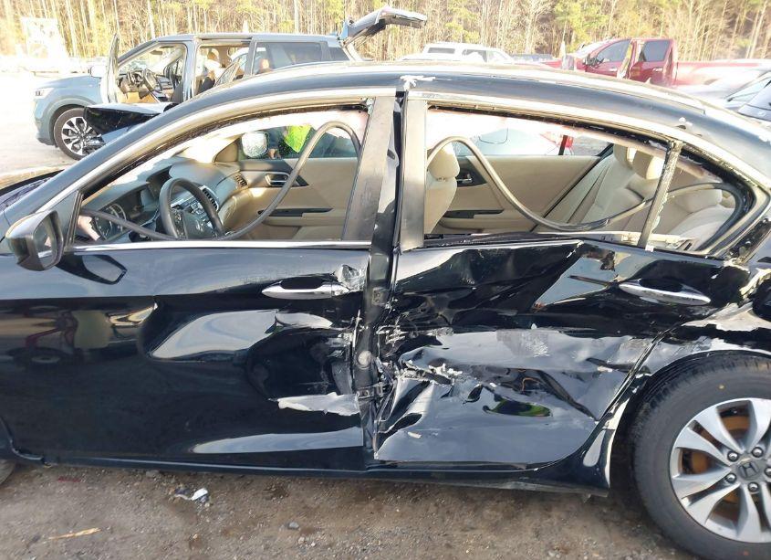 Photo 14 of 2013 Honda Accord LX (VIN 1HGCR2F30DA100245)