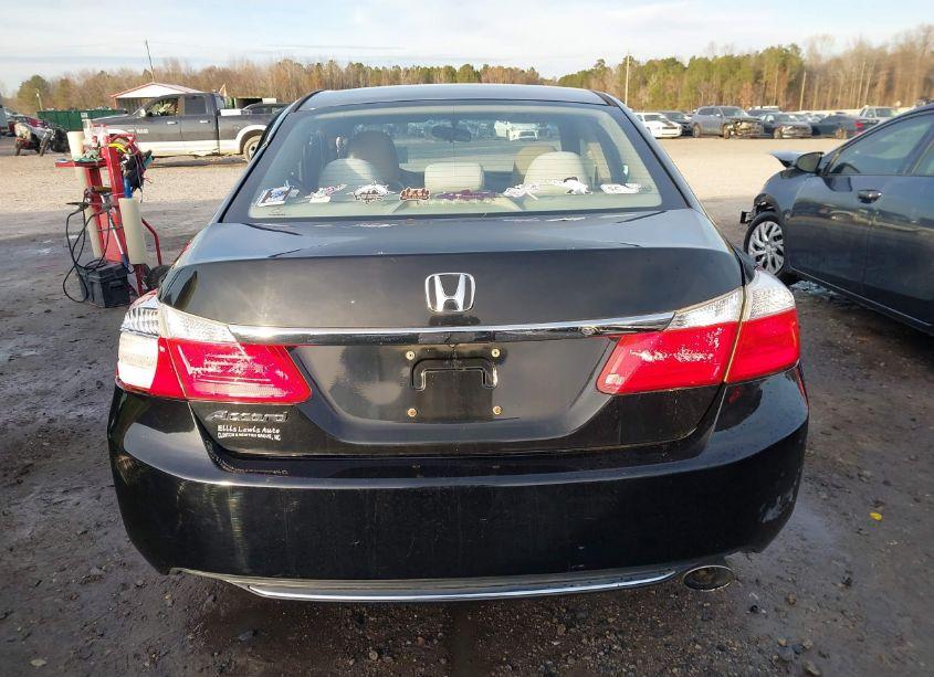 Photo 16 of 2013 Honda Accord LX (VIN 1HGCR2F30DA100245)