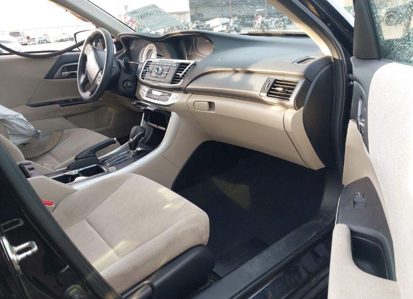 Photo 5 of 2013 Honda Accord LX (VIN 1HGCR2F30DA100245)