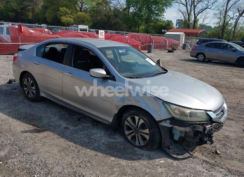 2013 Honda Accord LX (VIN 1HGCR2F30DA102805) main photo