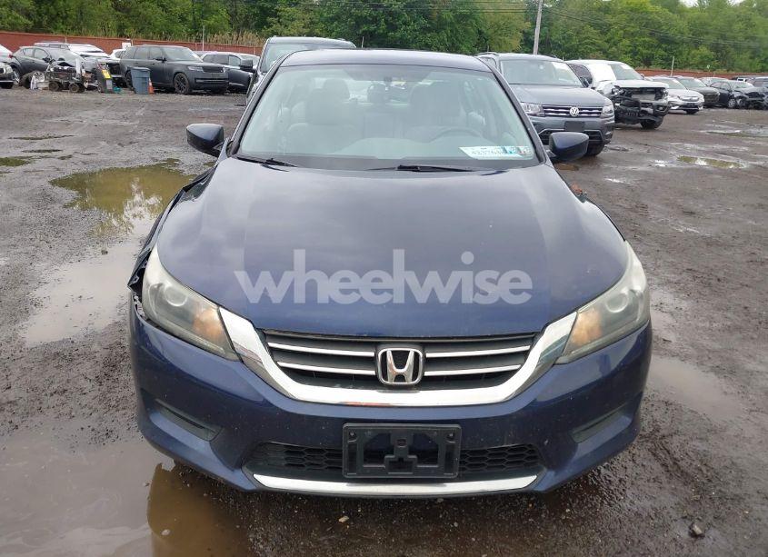 Photo 12 of 2013 Honda Accord LX (VIN 1HGCR2F30DA118826)