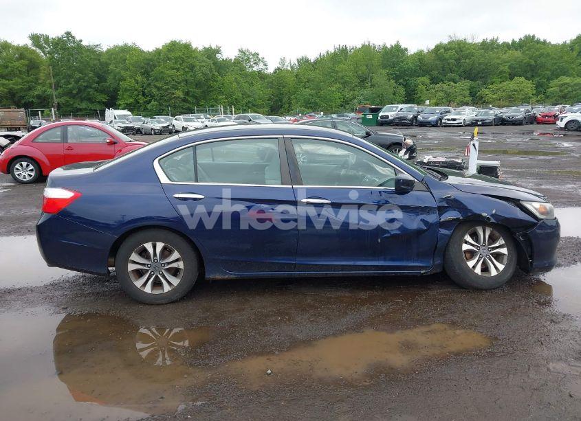 Photo 13 of 2013 Honda Accord LX (VIN 1HGCR2F30DA118826)