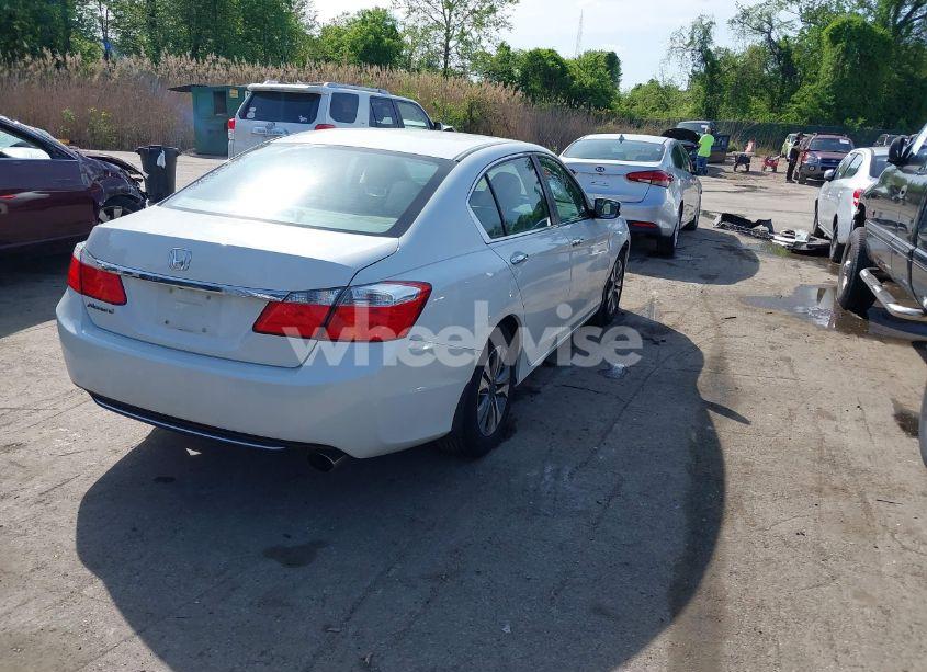 Photo 4 of 2013 Honda Accord LX (VIN 1HGCR2F30DA133200)