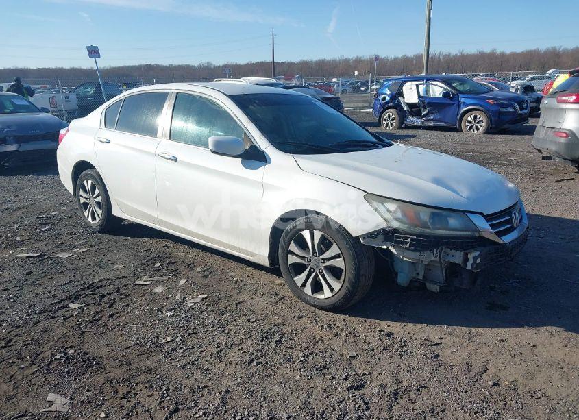 2013 Honda Accord LX (VIN 1HGCR2F30DA138378) main photo