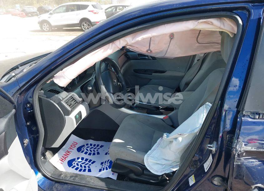 Photo 5 of 2013 Honda Accord LX (VIN 1HGCR2F30DA151647)