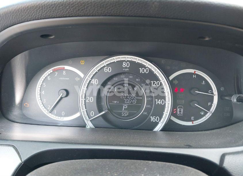 Photo 7 of 2013 Honda Accord LX (VIN 1HGCR2F30DA151647)