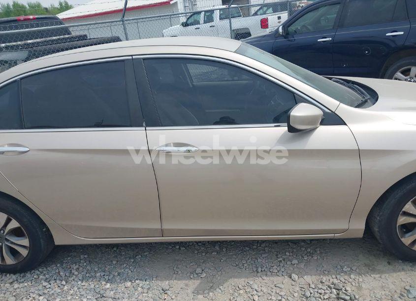 Photo 13 of 2013 Honda Accord LX (VIN 1HGCR2F30DA155567)