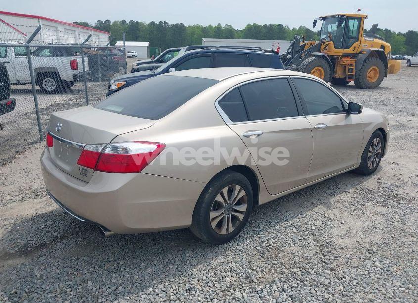 Photo 4 of 2013 Honda Accord LX (VIN 1HGCR2F30DA155567)